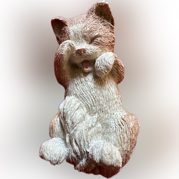 Small Vintage Classic 1986 Sandicast Yawner Kitten Cat S33 - Picture 2 of 8